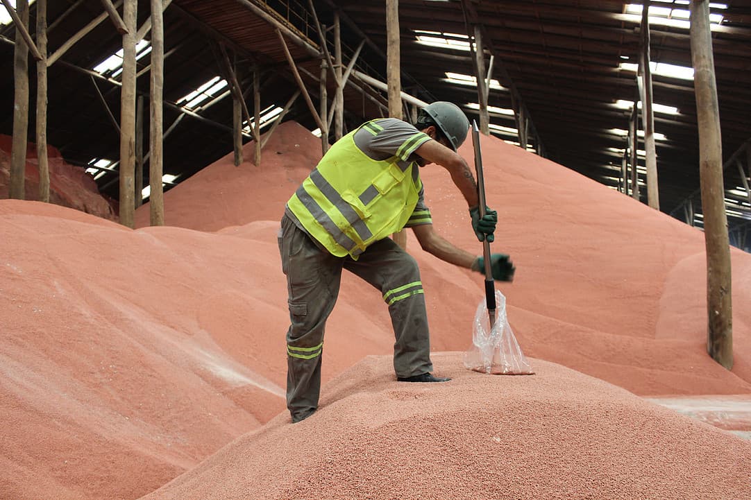 Fosfatados no Brasil: possível restrição de oferta a partir de setembro aumenta atenção sobre a nutrição das lavouras